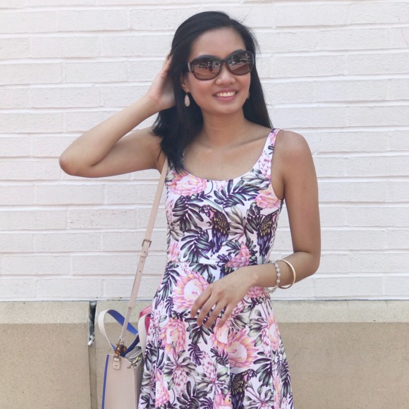 Meet your Posher, Jiannuvia - Picture 1 of 1